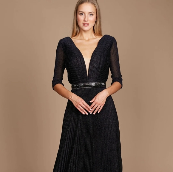 Dylan & Davids Long Sleeve Formal Evening Dress - Picture 2 of 5